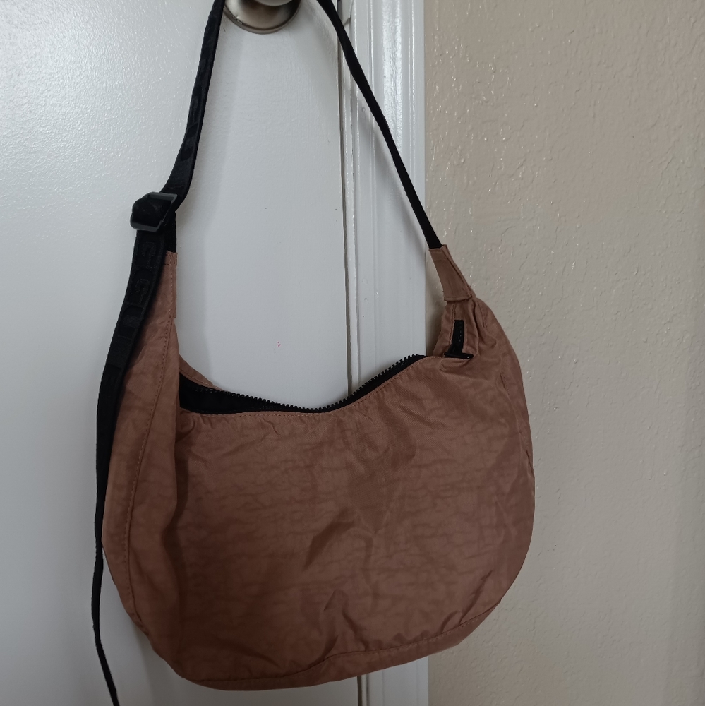 Baggu Medium Crescent bag